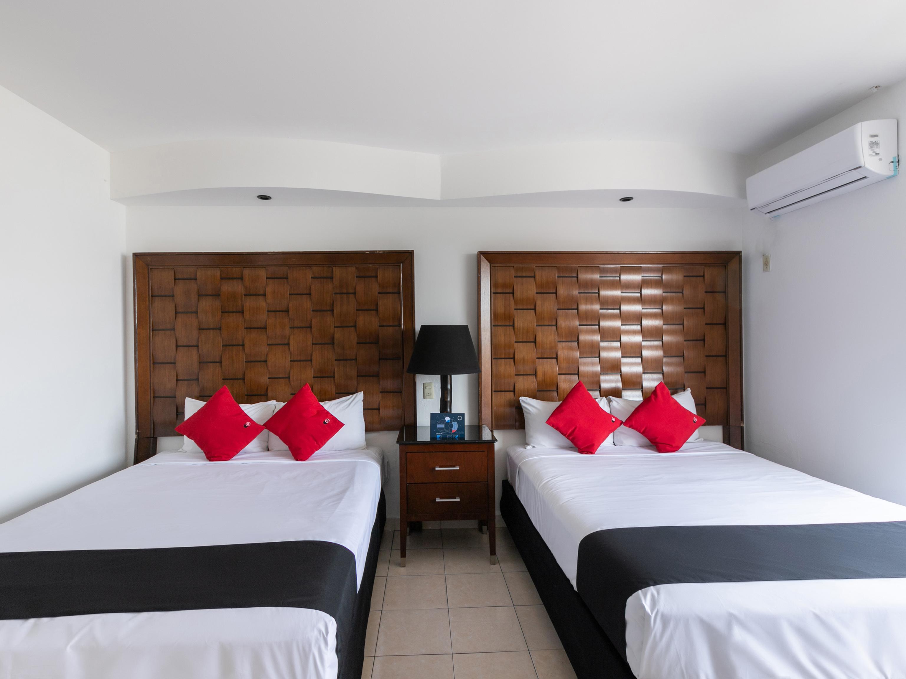 Capital O Zona Dorada Inn, Mazatlán Kültér fotó