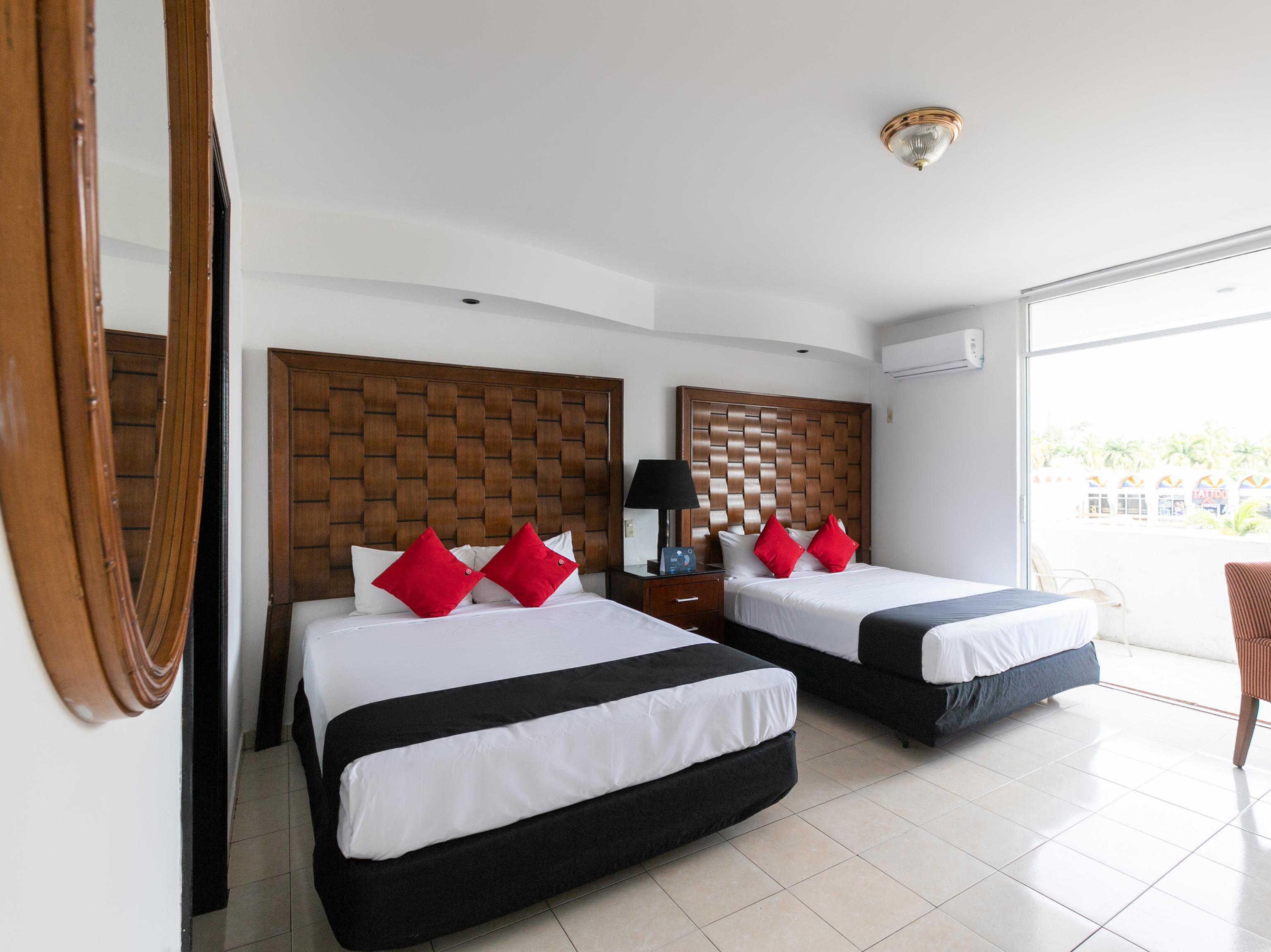 Capital O Zona Dorada Inn, Mazatlán Kültér fotó
