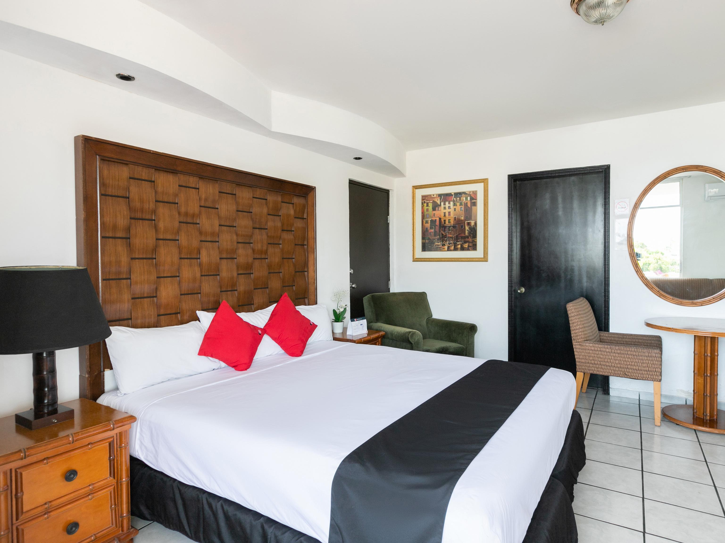 Capital O Zona Dorada Inn, Mazatlán Kültér fotó