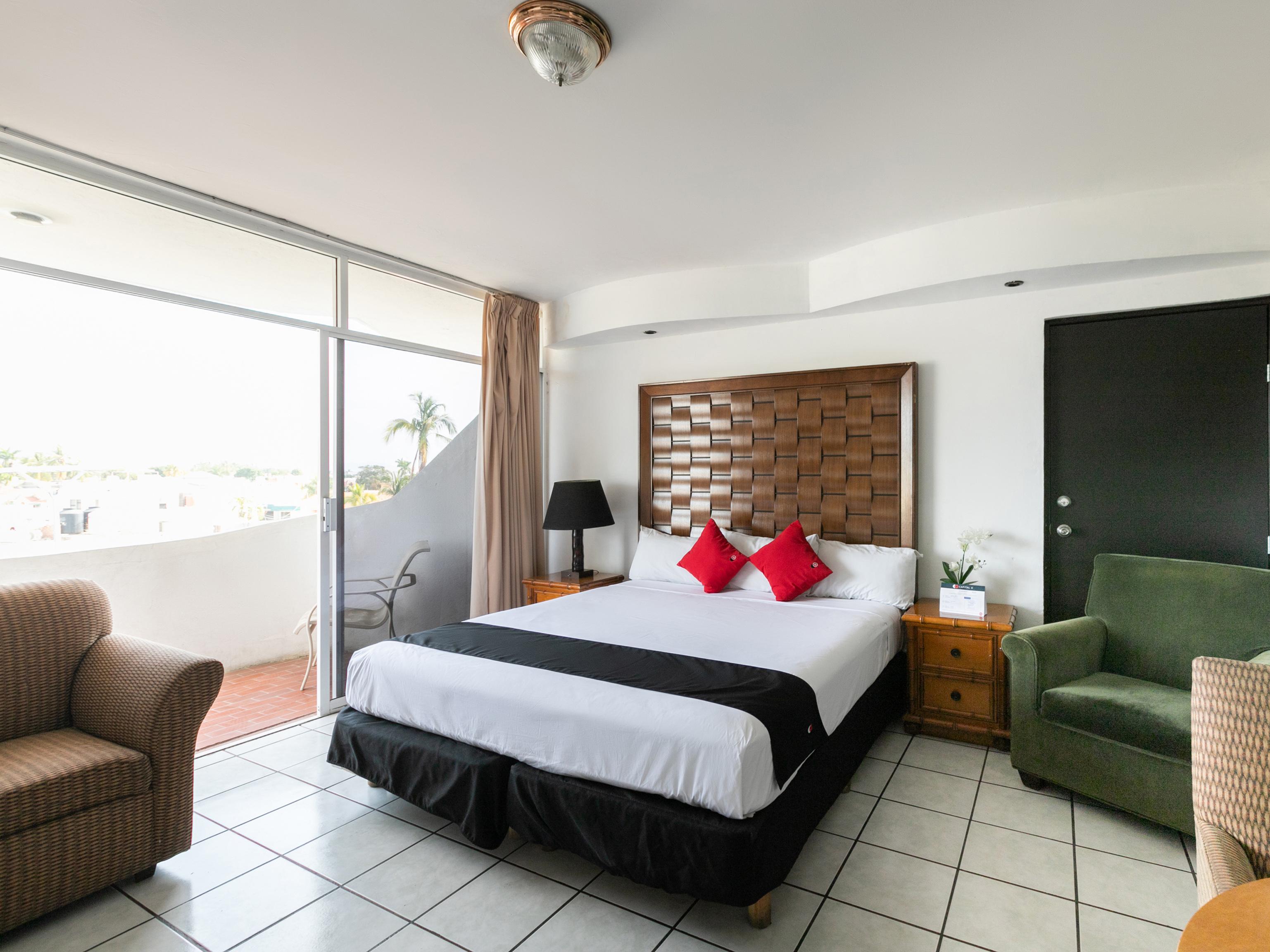 Capital O Zona Dorada Inn, Mazatlán Kültér fotó