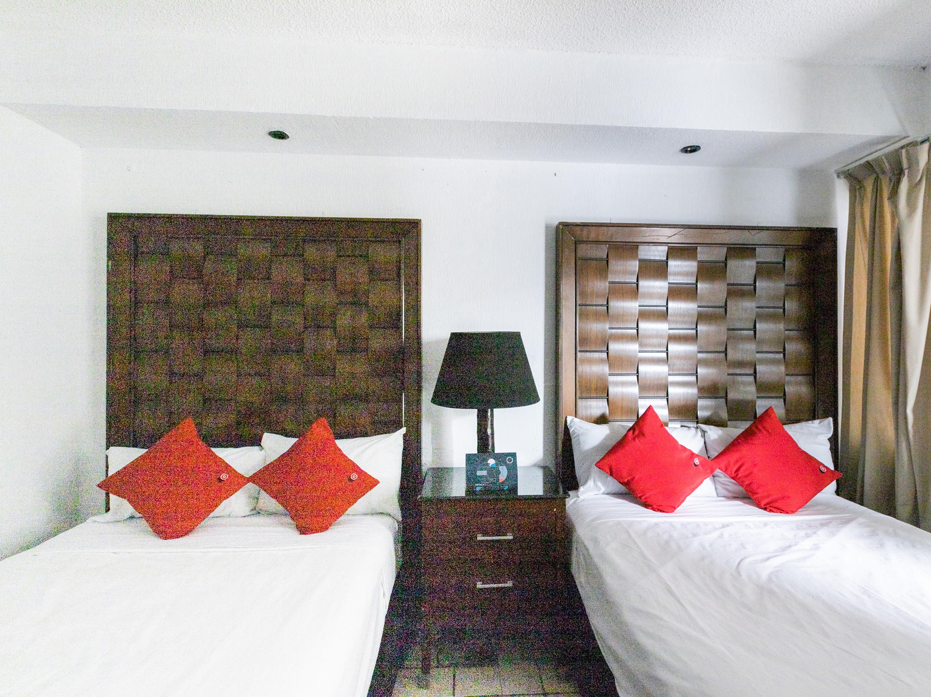 Capital O Zona Dorada Inn, Mazatlán Kültér fotó