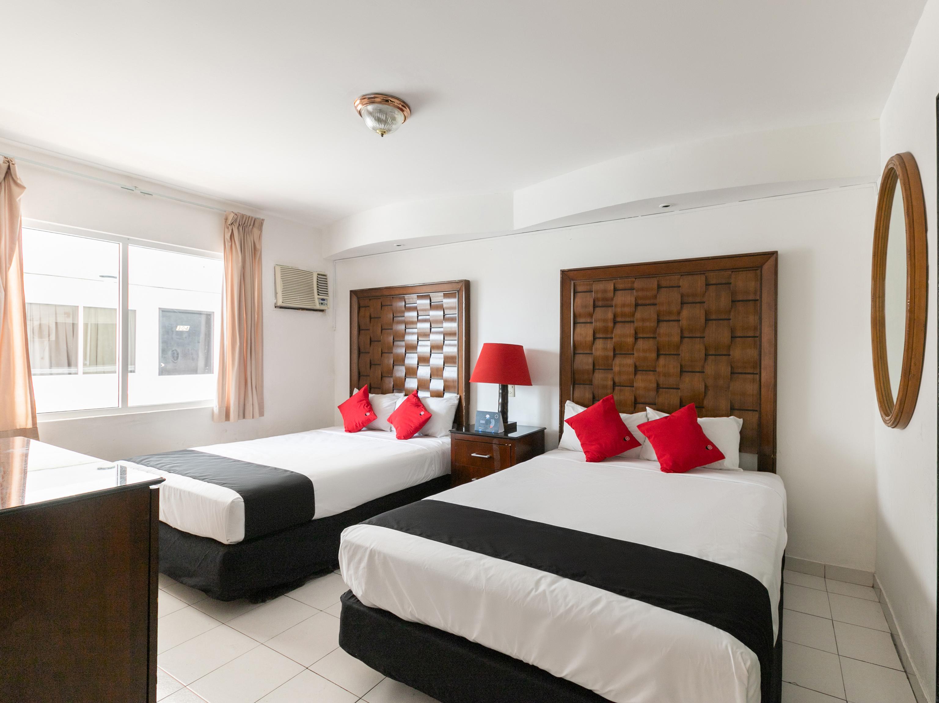 Capital O Zona Dorada Inn, Mazatlán Kültér fotó