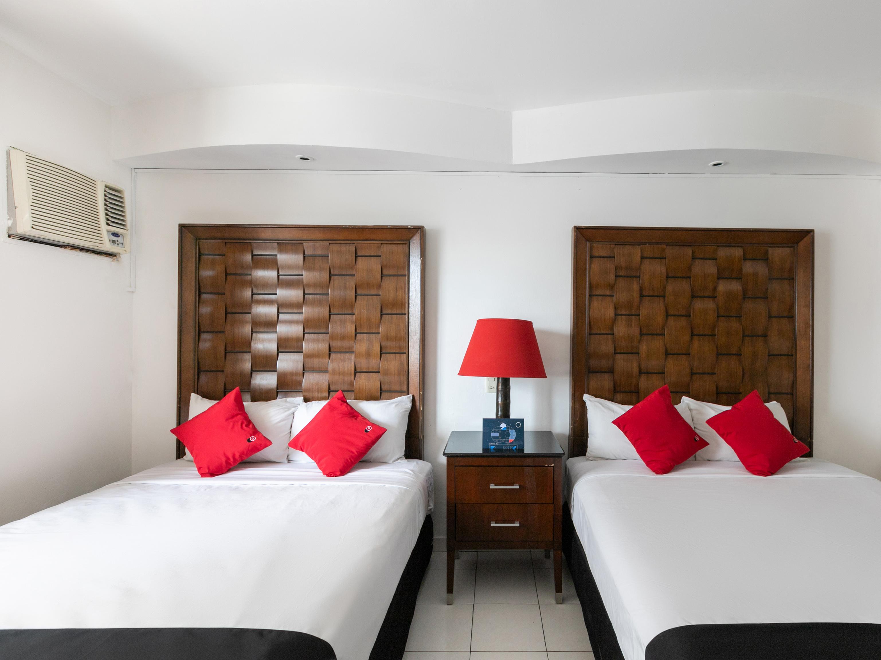 Capital O Zona Dorada Inn, Mazatlán Kültér fotó